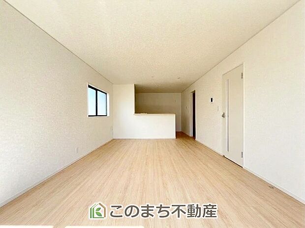居心地のいいリビングは、時間を忘れてしまうくらいホッとする空間です☆ 