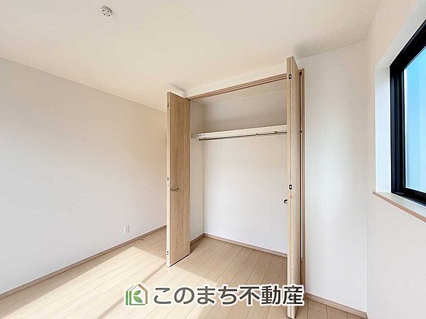 【収納】同社施工物件写真。※建具やフローリング、その他仕様が異なる場合がございます。