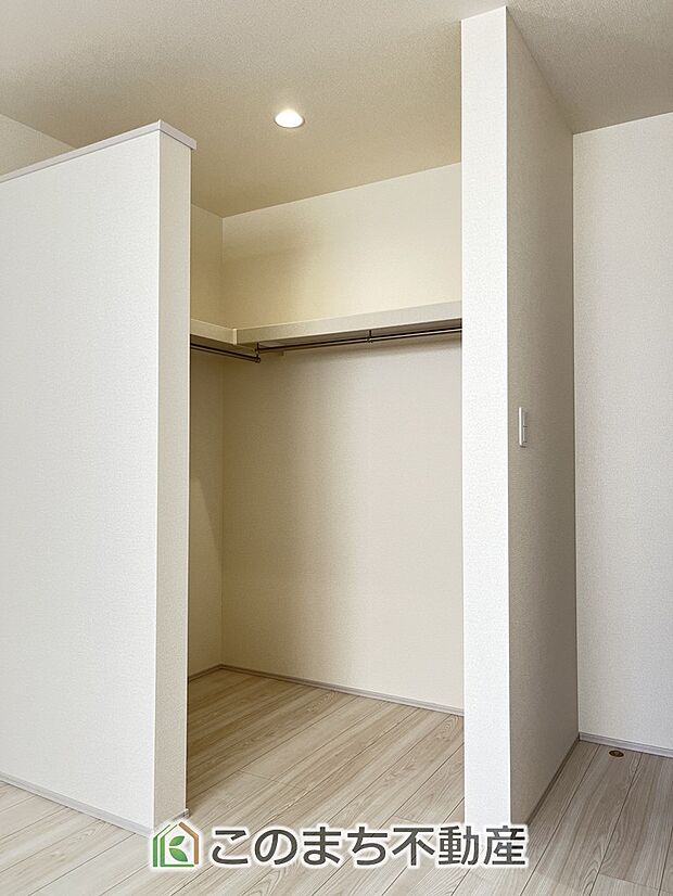 【収納】同社施工物件写真。※建具やフローリング、その他仕様が異なる場合がございます。