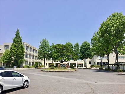 東近江市立聖徳中学校 徒歩707m