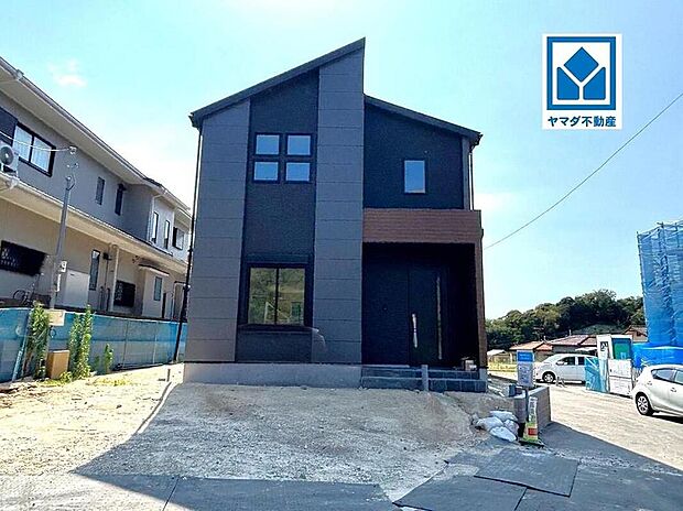 1号棟
地下鉄七隈線「梅林」駅まで徒歩約15分!毎日の通勤・通学にも便利な立地です♪お気軽にお問い合わせください☆