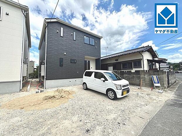 現地(2026年8月)撮影。
2号棟。
駅チカ♪地下鉄七隈線「野芥」駅:徒歩約8分!通勤・通学に便利♪