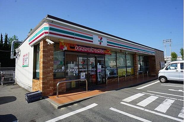 セブンイレブン福岡樋井川4丁目店(約280m)