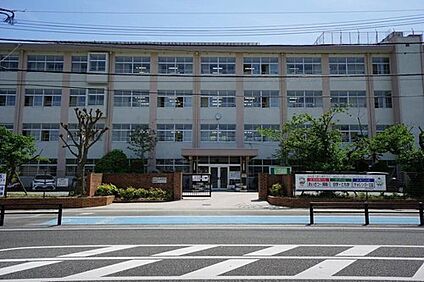 福岡市立原中学校 400m