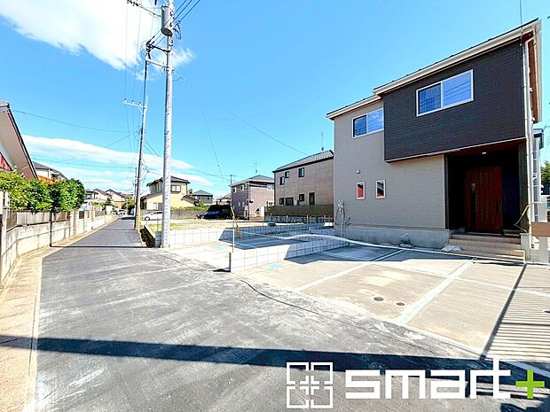 ~周辺環境もご案内いたします~
・建物自体ももちろん大切ですが、暮らしていく上でとても大切な周辺環境。
・ご見学時に周辺環境も併せてご案内させていただきますので、お気軽にご相談ください。
(1号棟)