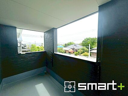 ～屋根付きのバルコニー～