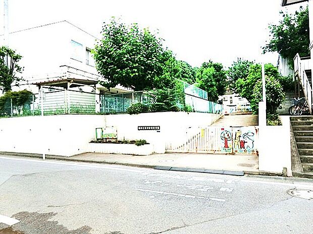 東中新宿保育園(約700m)