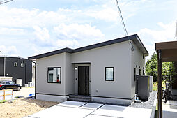 JR山陰本線「鳥取」駅 バス25分「十六本松口」バス停/バス停まで徒歩2分 車で5.7km