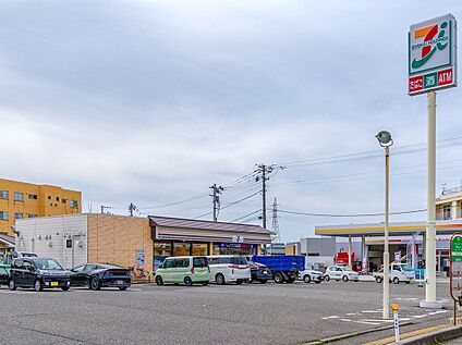 セブン-イレブン新潟山二ツ店 410m～470m(徒歩6分)