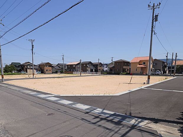 【現地土地写真】高性能で家計に優しい、あなただけの「一条の家」が建てられます。