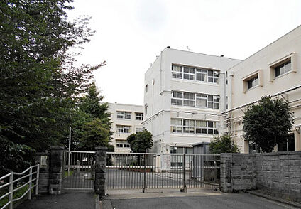横浜市立城郷中学校 徒歩1487m
