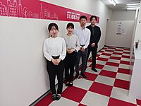 スタッフ