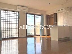 フラワーガーデンヒルズ 3階ワンルームのリビング/ダイニング