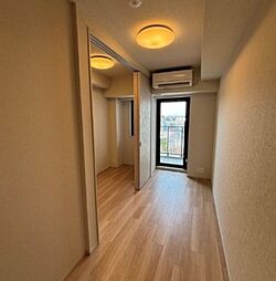 リビオメゾン東北沢 5階1DKのリビング/ダイニング