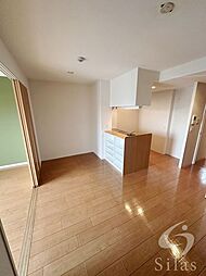 アドニス・アビコ 5階1LDKのリビング/ダイニング