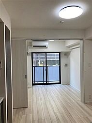 エスレジデンス新宿御苑 12階1DKのリビング/ダイニング