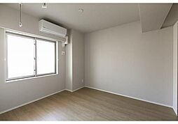 ラ・ドゥセール巣鴨ウエスト 1階1LDKのリビング/ダイニング