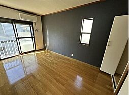 シーズンズ 1F 1階1Kのリビング/ダイニング