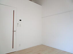 アザーレ鶴川 104 1階1Kのリビング/ダイニング