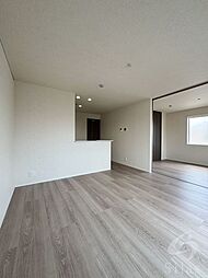 ヴァン　ソレイユ　二条 1階2LDKのリビング/ダイニング