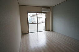 エステートピア 2階ワンルームのリビング/ダイニング