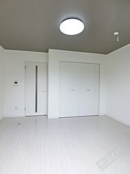 ロカンダ泉佐野 2階1Kのリビング/ダイニング