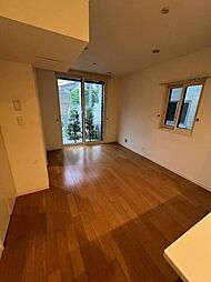 八雲二丁目3-8 3LDKのリビング/ダイニング