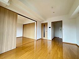 ベェルヴェル稲城 1105 13階1LDKのリビング/ダイニング