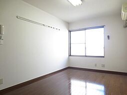 リブレリー春江 1階1Kのリビング/ダイニング