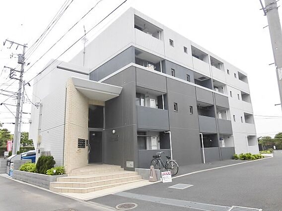 グローリア クエント_トップ画像