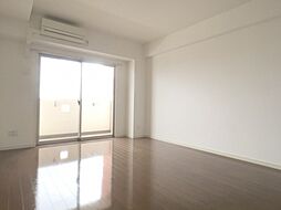 GRAND RISE 9階1Kのリビング/ダイニング