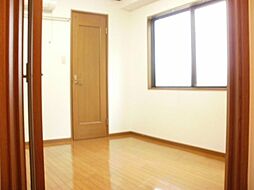 JR山手線 五反田駅 徒歩7分の賃貸マンション 2階1Kのリビング/ダイニング