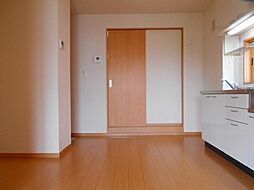 リヴェールコート 2階1DKのリビング/ダイニング