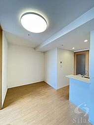 JR東西線 御幣島駅 徒歩1分の賃貸マンション 6階1LDKのリビング/ダイニング