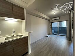 リビオメゾン新大阪 8階2LDKのリビング/ダイニング