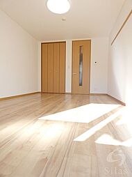 Osaka Metro中央線 高井田駅 徒歩5分の賃貸アパート 1階1Kのリビング/ダイニング