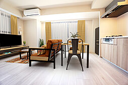 プライムメゾン方南町 606 6階1LDKのリビング/ダイニング