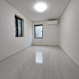 京急本線 大森町駅 徒歩6分の賃貸アパート 1階1Kのリビング/ダイニング