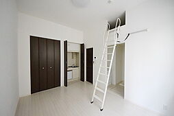 Maple East&West 2階1Kのリビング/ダイニング