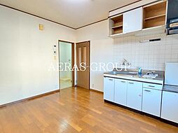 ウエストエンドA 2階3DKのリビング/ダイニング