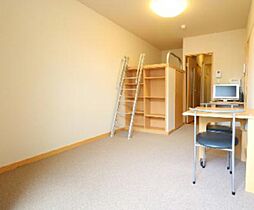 レオパレスハヅキ栄町 3階1Kのリビング/ダイニング