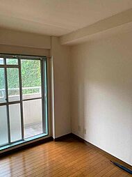 スターダスト向ヶ丘A棟 1階1Kのリビング/ダイニング