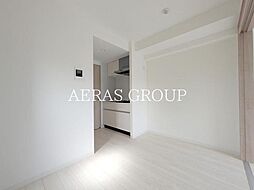 グランカーサ上野松が谷 302 3階1DKのリビング/ダイニング