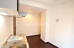 アズミュージック新宿御苑 303 3階1DKのリビング/ダイニング