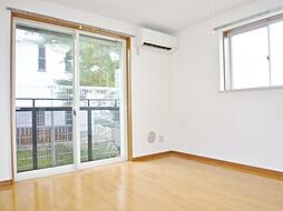 プレ・デ・ガール百合ヶ丘5 204 2階1Kのリビング/ダイニング