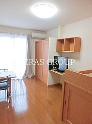 レオパレスＳｉｒ Ｈｏｕｓｅ 1階1Kのリビング/ダイニング