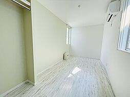 ローランギャロス四ツ木 302 3階1Kのリビング/ダイニング