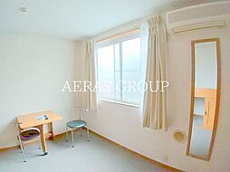 レオパレスリリオン 1階1Kのリビング/ダイニング