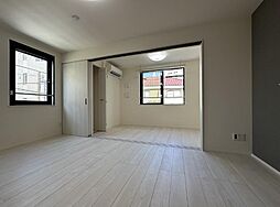 都営大江戸線 新江古田駅 徒歩4分の賃貸マンション 3階1LDKのリビング/ダイニング