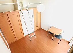 レオパレスステーションプラザ 1階1Kのリビング/ダイニング